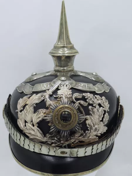 Hessen 115th Leib-Infantry Regiment - Officer Pickelhaube Visuel 1 principal